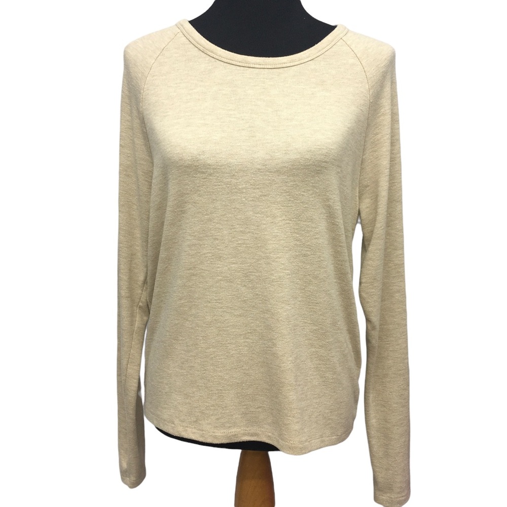 Aritzia Wilfred Free Beige Long Sleeve Knit Top Misses size S
